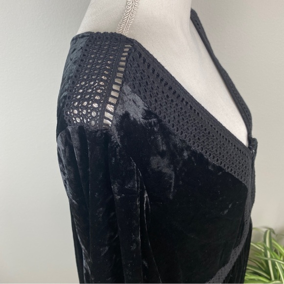 Torrid Plus Size 4 Black Lace Up Tassel Velvet Bell Sleeve Dress NWT - Picture 10 of 14